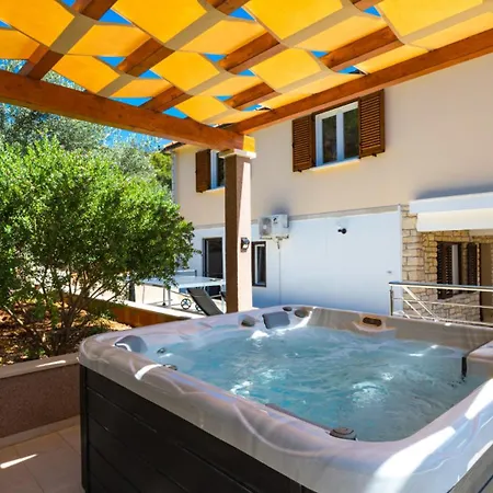 Villa Franciska By Guide