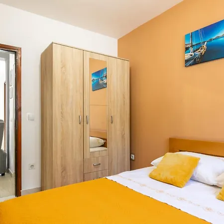 Franciska By Guide * Blato (Korcula)